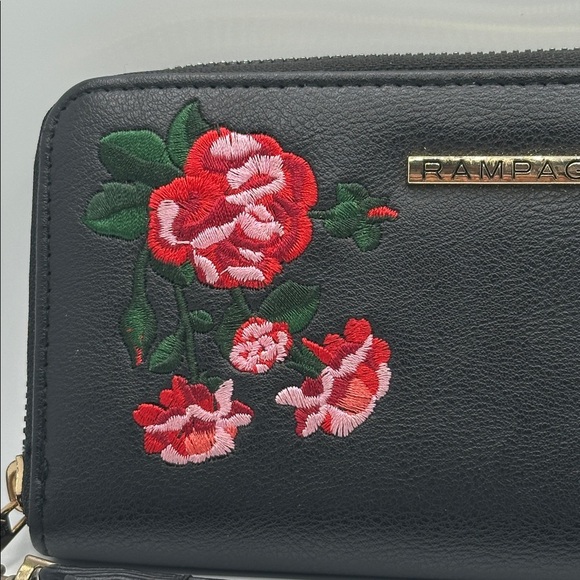 Rampage wallet with stitching roses - Picture 2 of 6